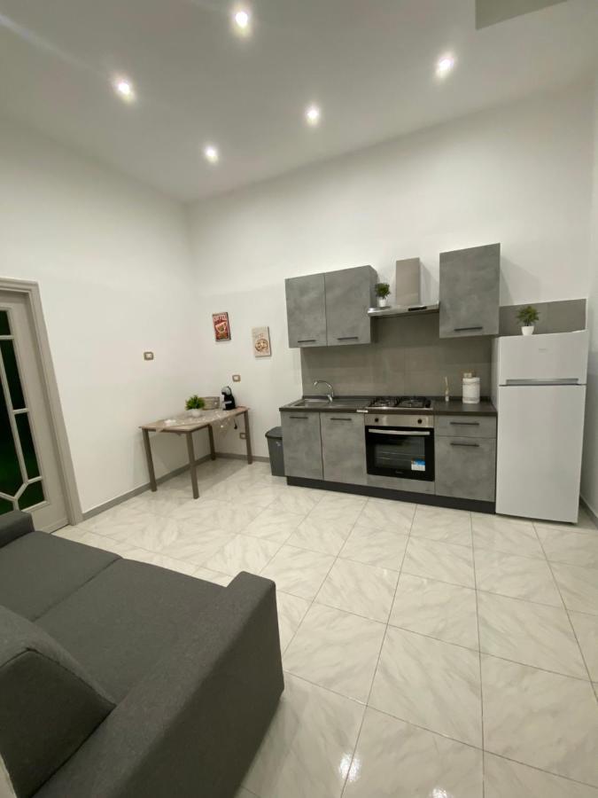 Home La Piazzetta Neapel Exterior foto